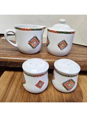 Vintage Jay Import 4-Piece Ceramic Serveware Set